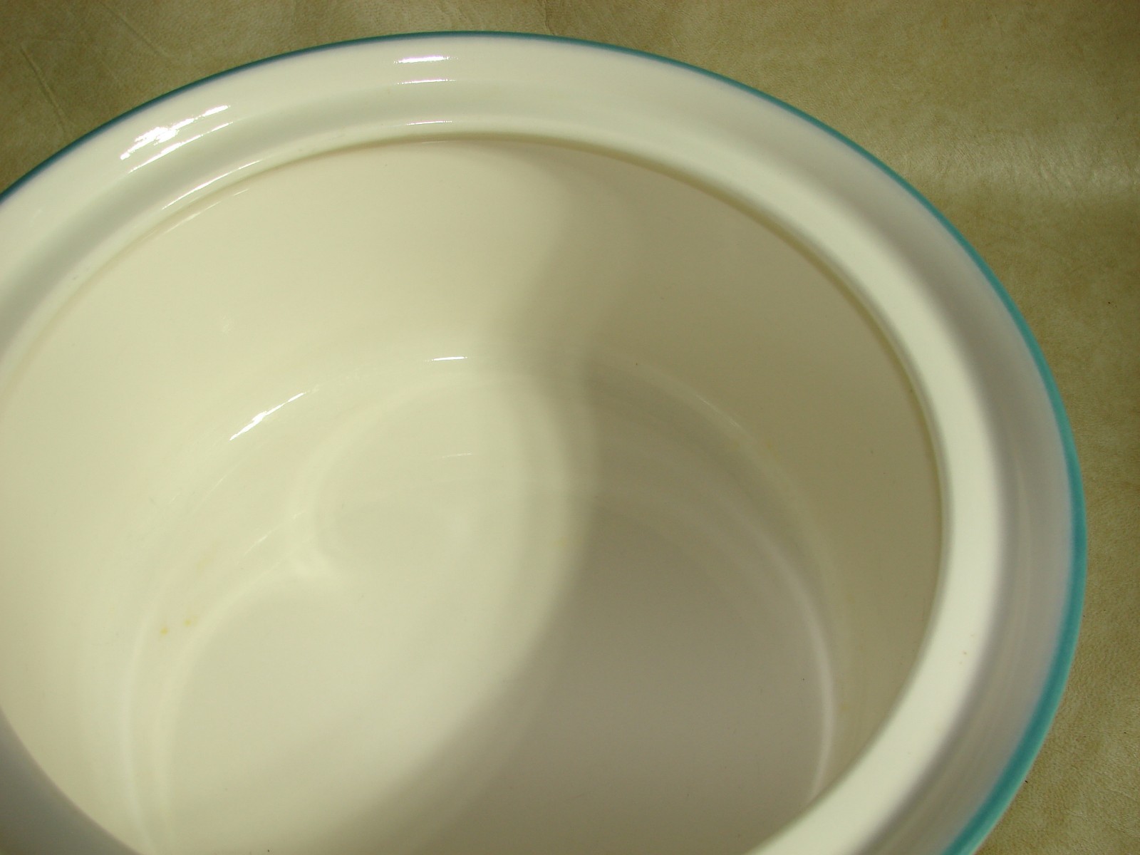 Pfaltzgraff Juniper 2 Quart Round Stoneware Casserole with Lid / USA