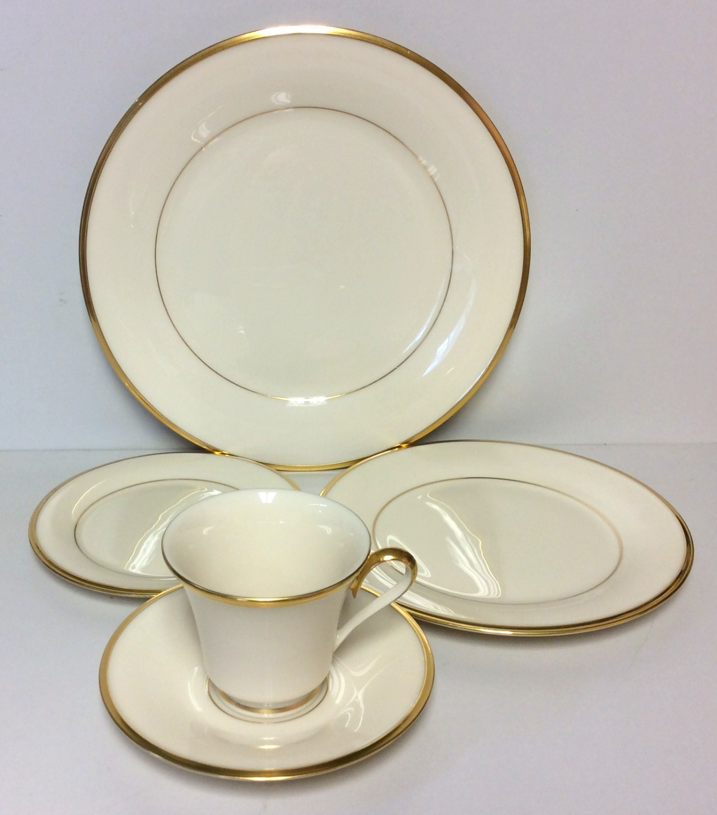 Lenox ETERNAL 20 Piece Set FOUR PLACE SETTINGS More Here