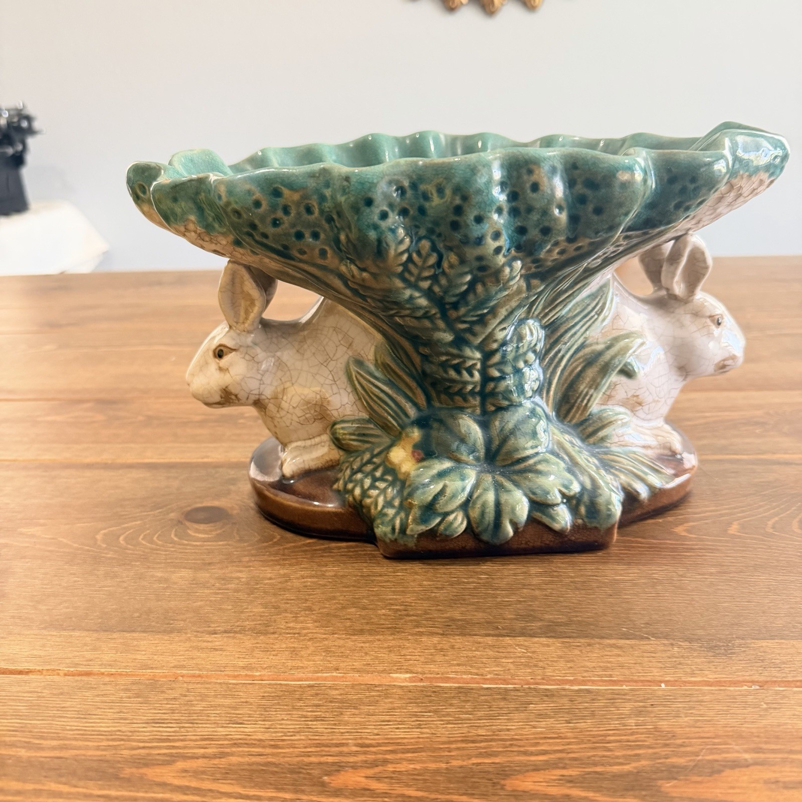 Vtg Majolica Double Rabbit Pedestal Compote Fruit Bowl Centerpiece Easter