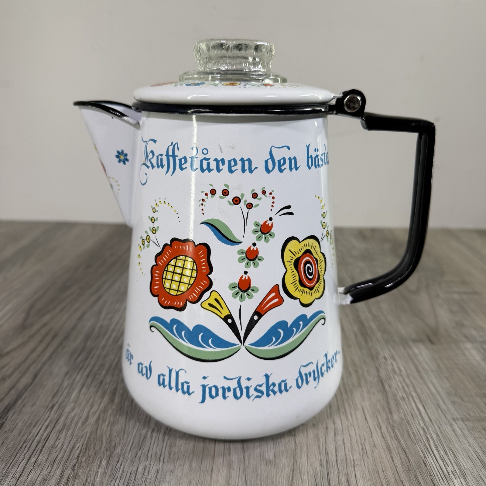 Vintage 1960’s Floral Scandinavian Swedish Berggren Enamel Coffee Pot & 2 Plates