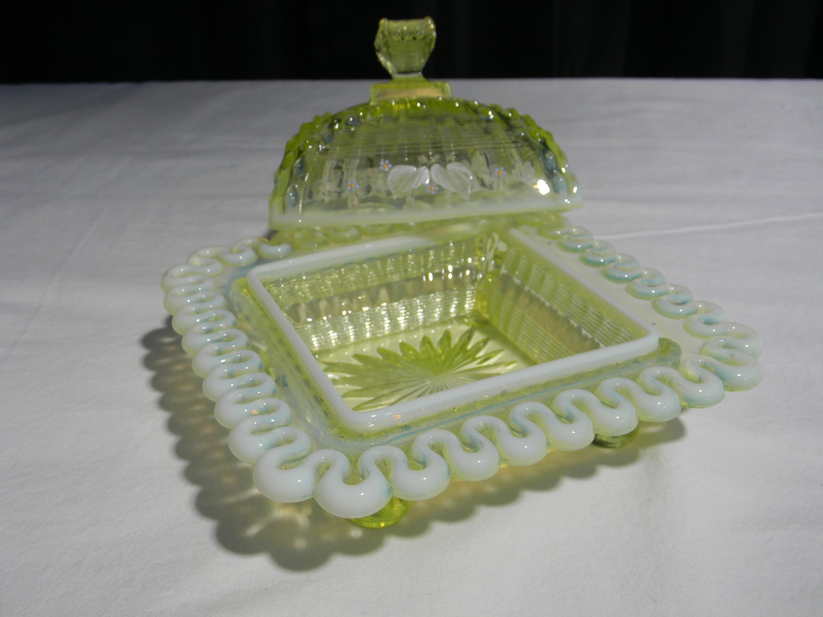 ~URANIUM GLASS NORTHWOOD CANARY VASELINE OPALESCENT ALASKA COMPLETE TABLE SET~