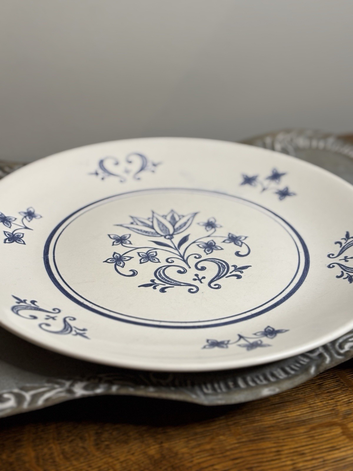 SHEFFIELD PROVINCIAL pattern Set Of 2 Dinner Plates 10 1/8 in Blue and White