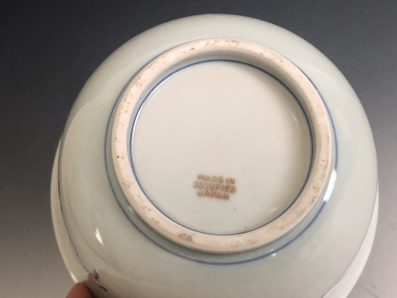 A kakiemon Style Bowl Made In Occupied Japan