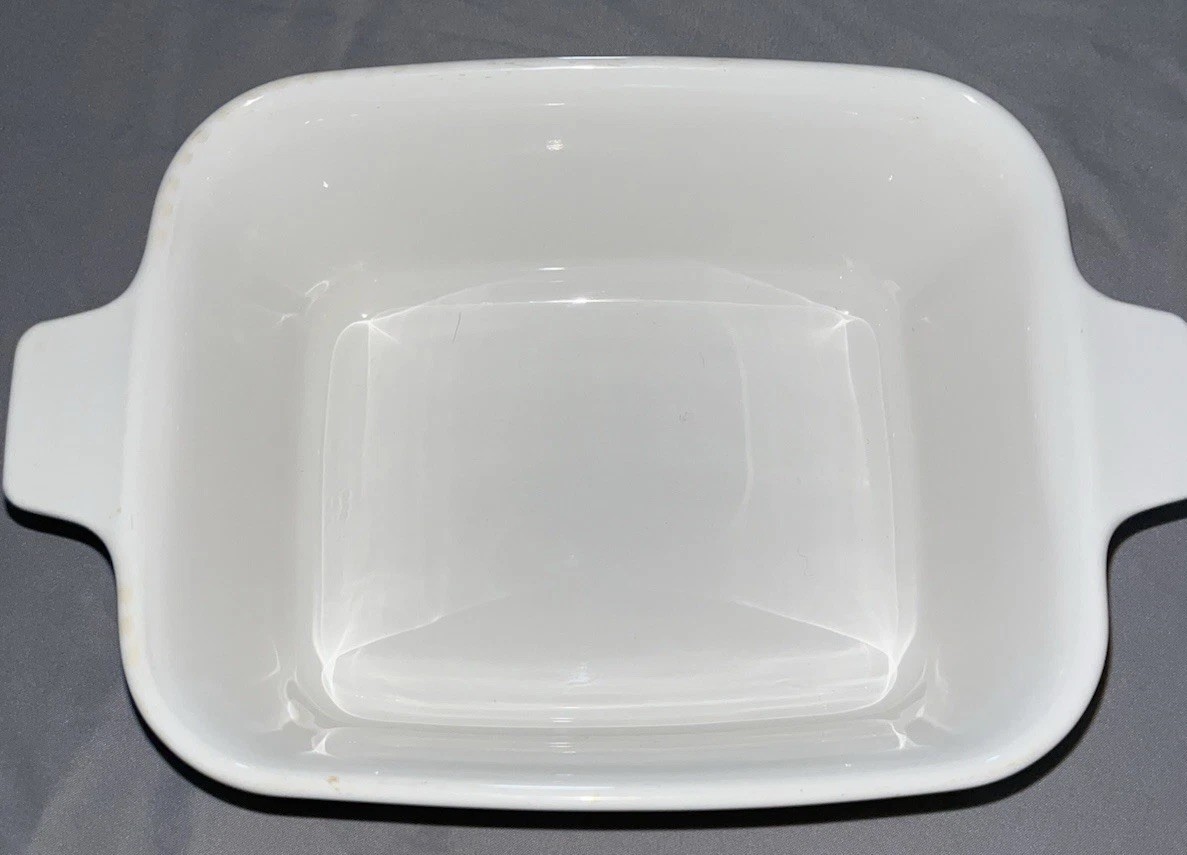 (3)VTG Corning Ware ”Spice Of Life”L’Echalote, Le Persil La Sauge Without Lids