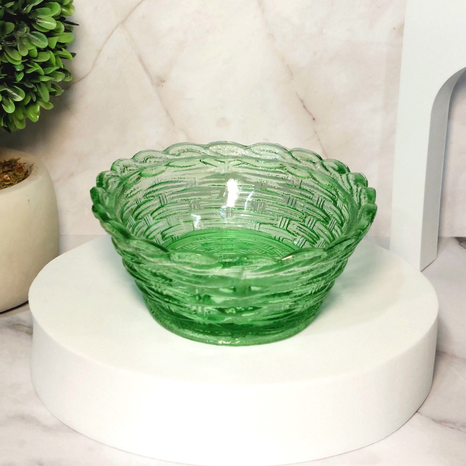 Hen on Nest Chicken Green Depression Style Glass Candy Dish, Vintage Style Decor