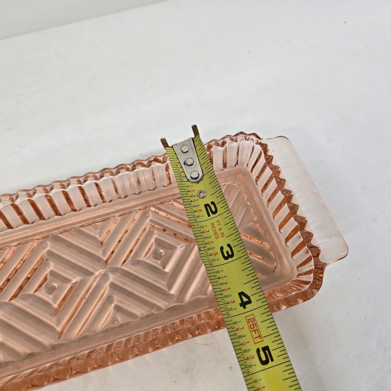 Indiana Glass Windsor Pink Condiment Dish Tray Plate Scalloped Diamond Design