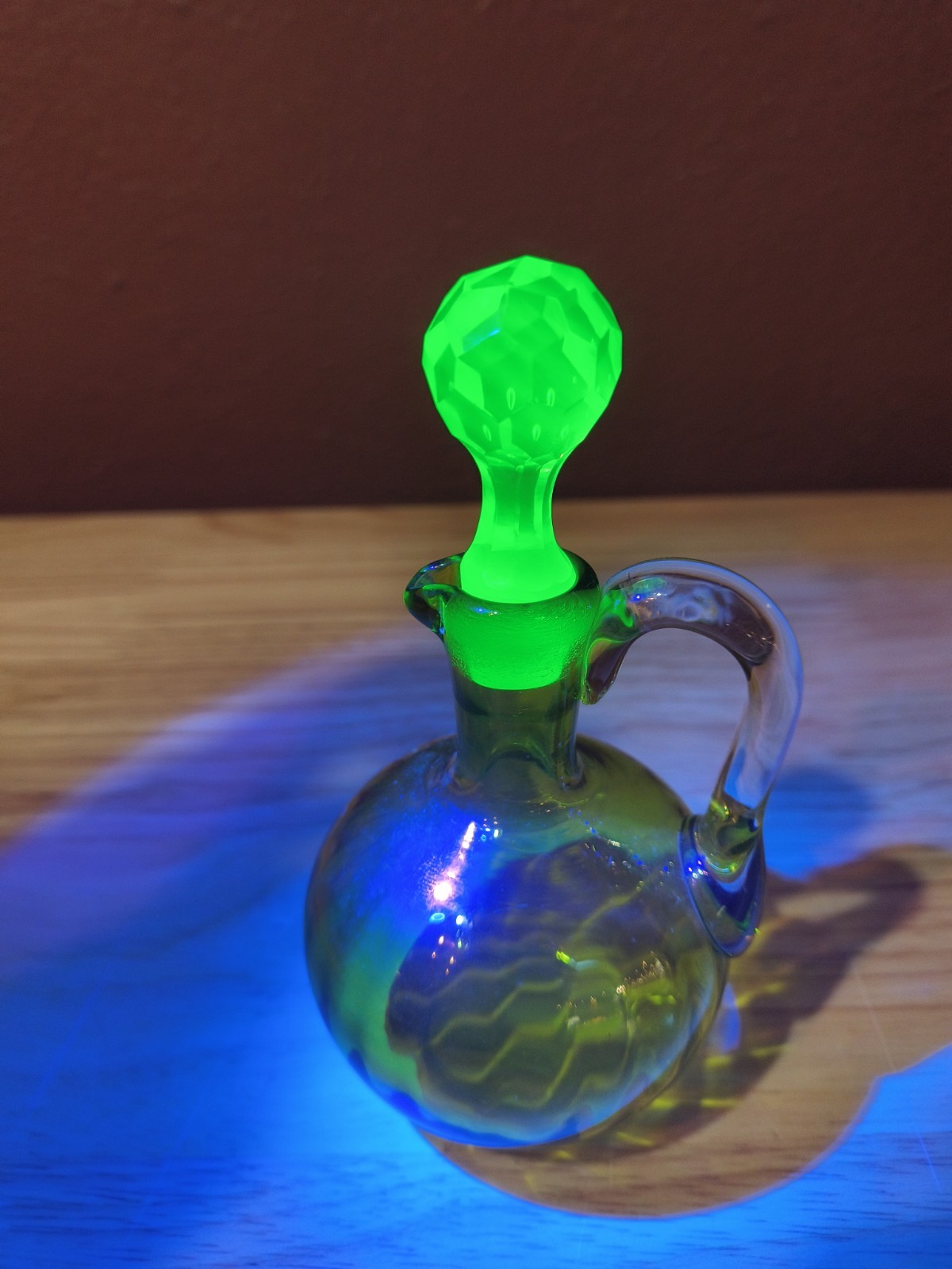 Vintage Olive Green Glass Cruet W/Stopper Glowing Stopper