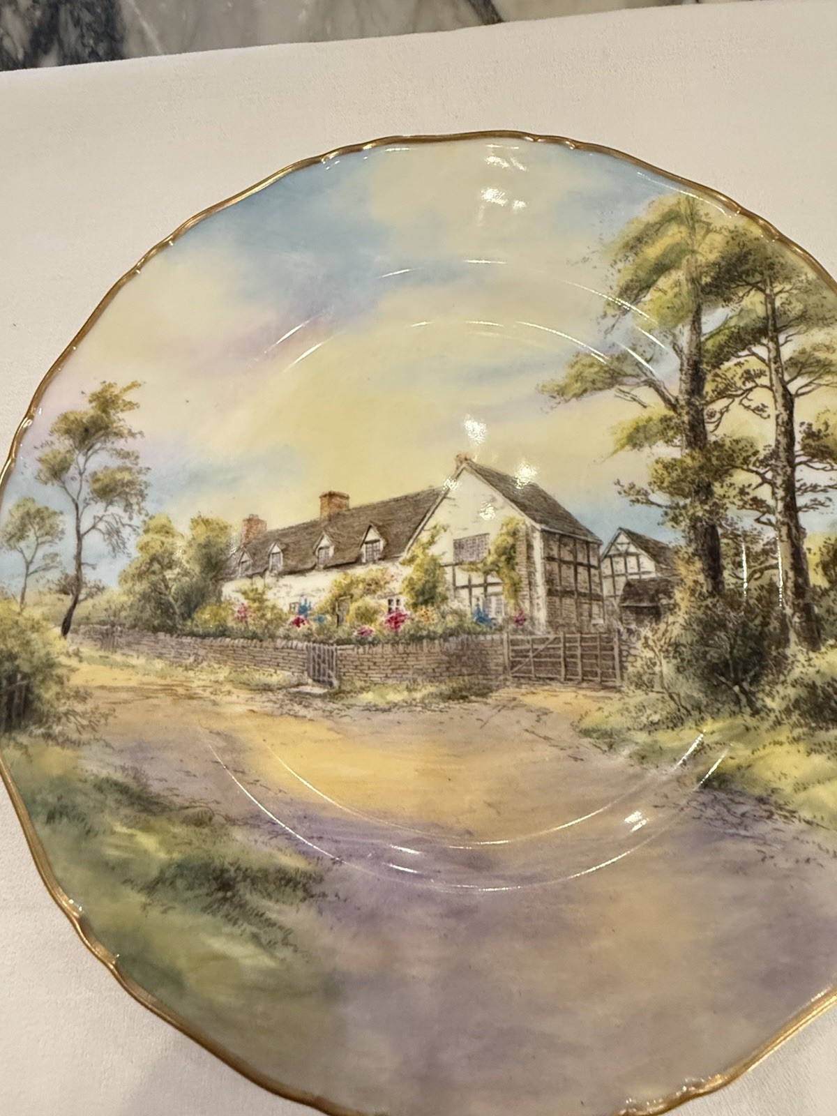 Pristine 1952 Royal Worcester Mary Arden House Cabinet Plate Sign J. Smith 10.5″