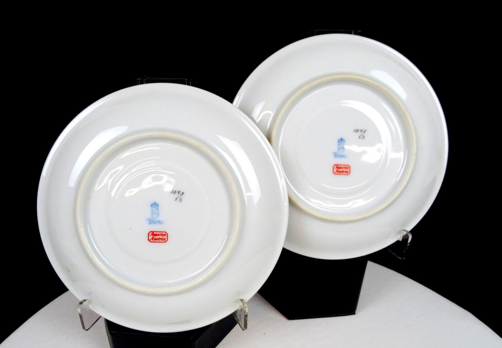 Wiener Porzellan Austria Maria Theresa Green Rose 2 Pc 5 7/8″ Saucers 1923-