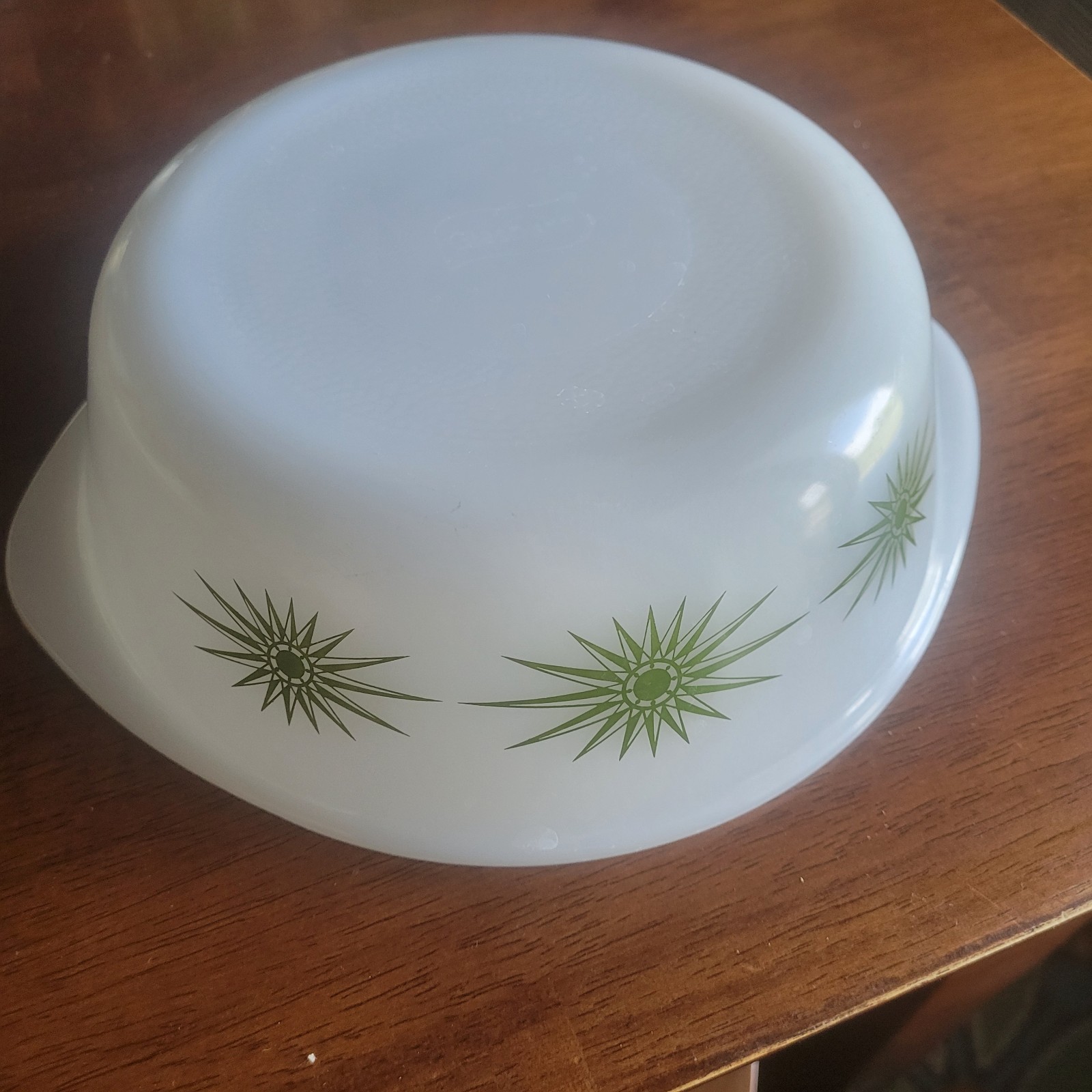 Vintage Glasbake Milk Glass Oval Casserole Atomic Starbursts Stars 2qt