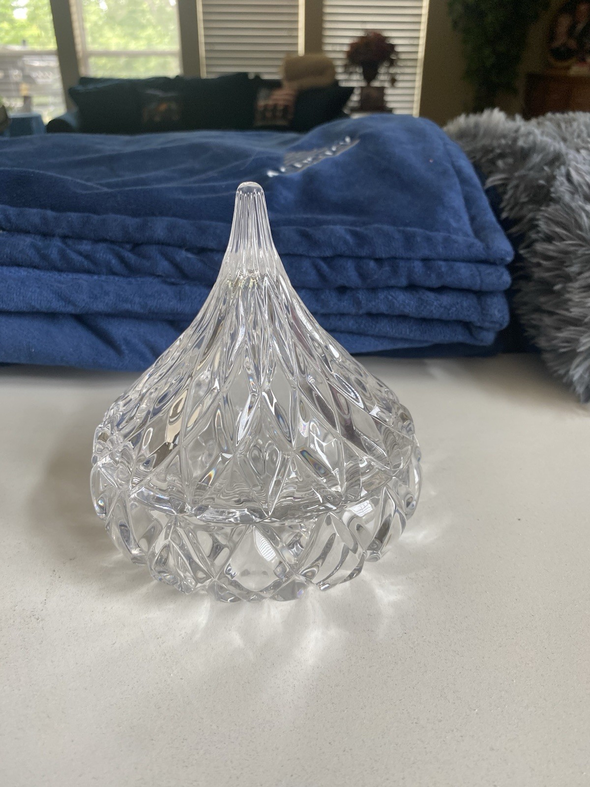 Clearance: Hershey’s Crystal Kiss Clear Glass Covered Candy Dish, 5 in
