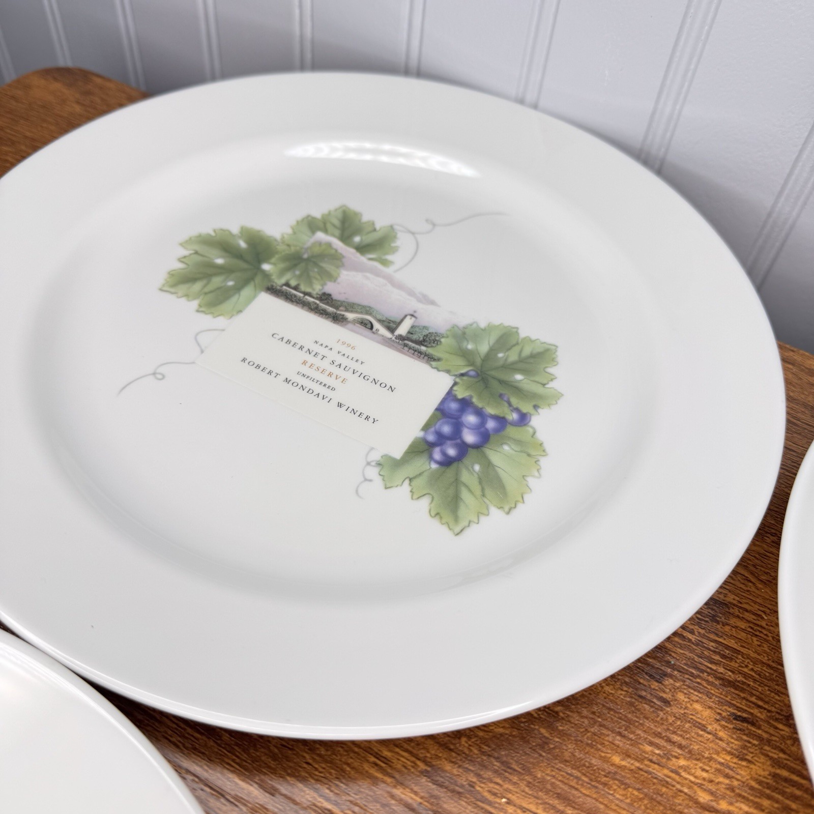 4 Wedgwood Grand Gourmet Collection Bone China 1999 Wine Dinner Plates England