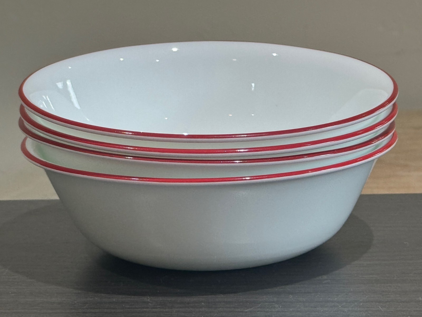 Lot 4 Corelle Splendor Vitrelle White Red Rim Cereal / Soup Bowls 6-1/4″ 6.25 in