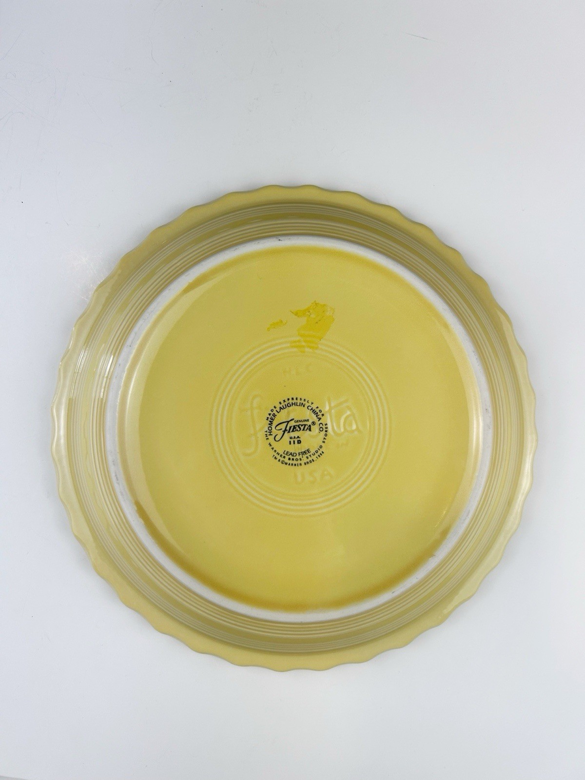 Fiesta Ware ‘Sufferin Succotash’ Sylvester The Cat Looney Tunes Pie Plate 1994