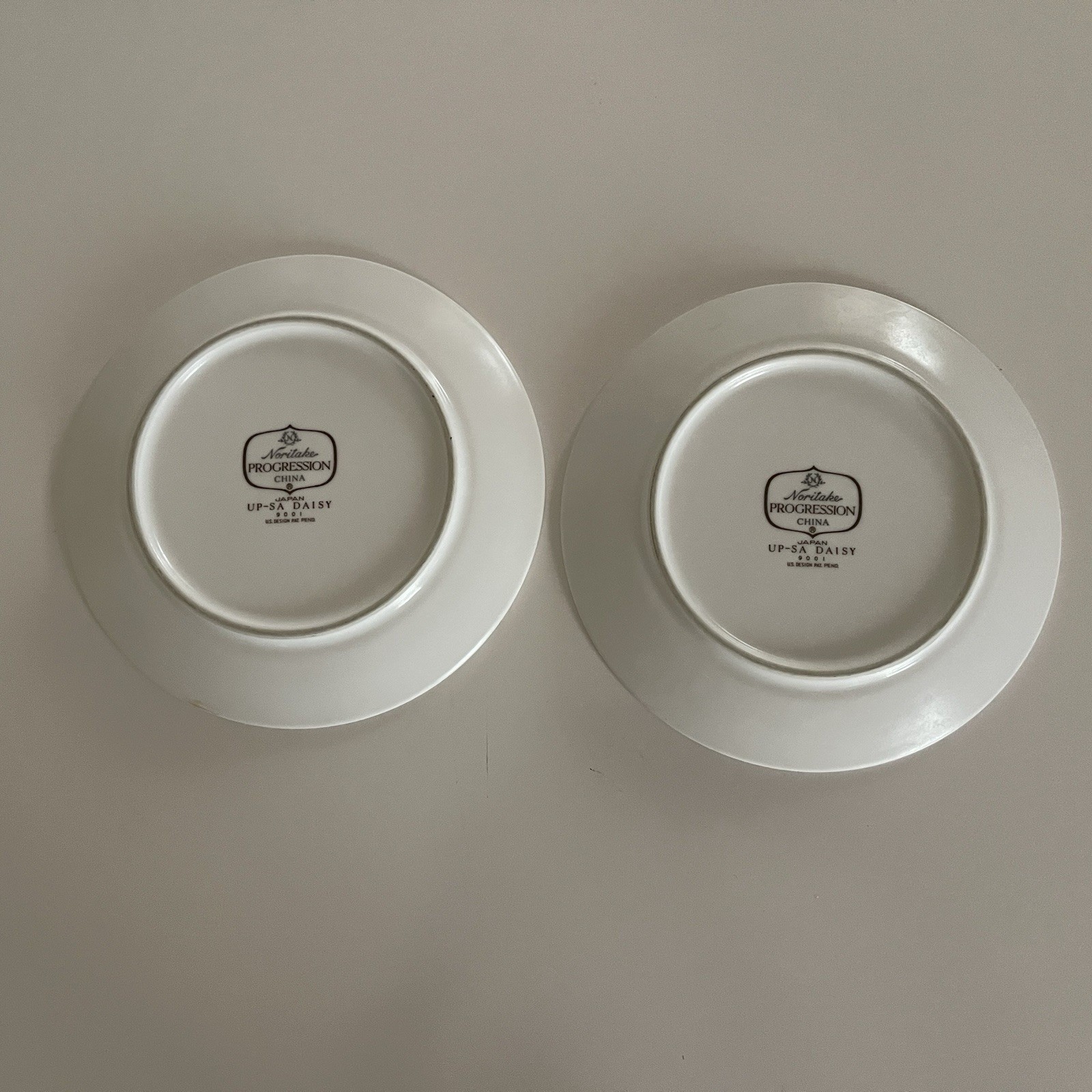 Up Sa Daisy Noritake Progression Japan Bread Butter Plates 6 3/8″ Set of Two