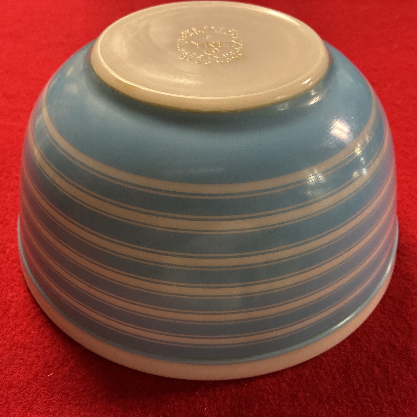 Vtg Pyrex Rainbow Strip Blue 2.5 Qt 1960’s Mixing Bowl #403