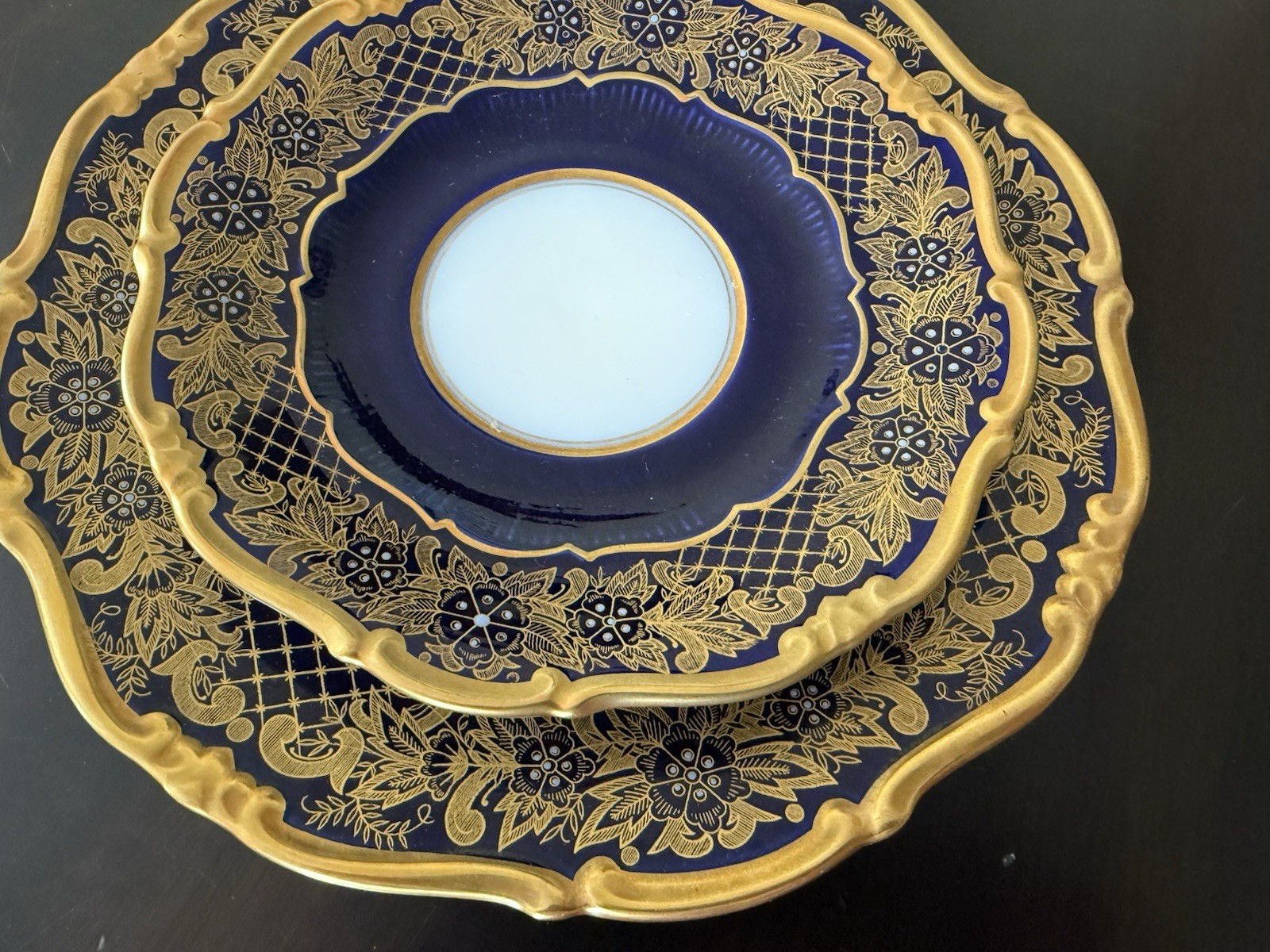 Echt Weimar Kobalt 2-Piece set Saucer Dessert Plate Dora pattern 68051 Blue Gold