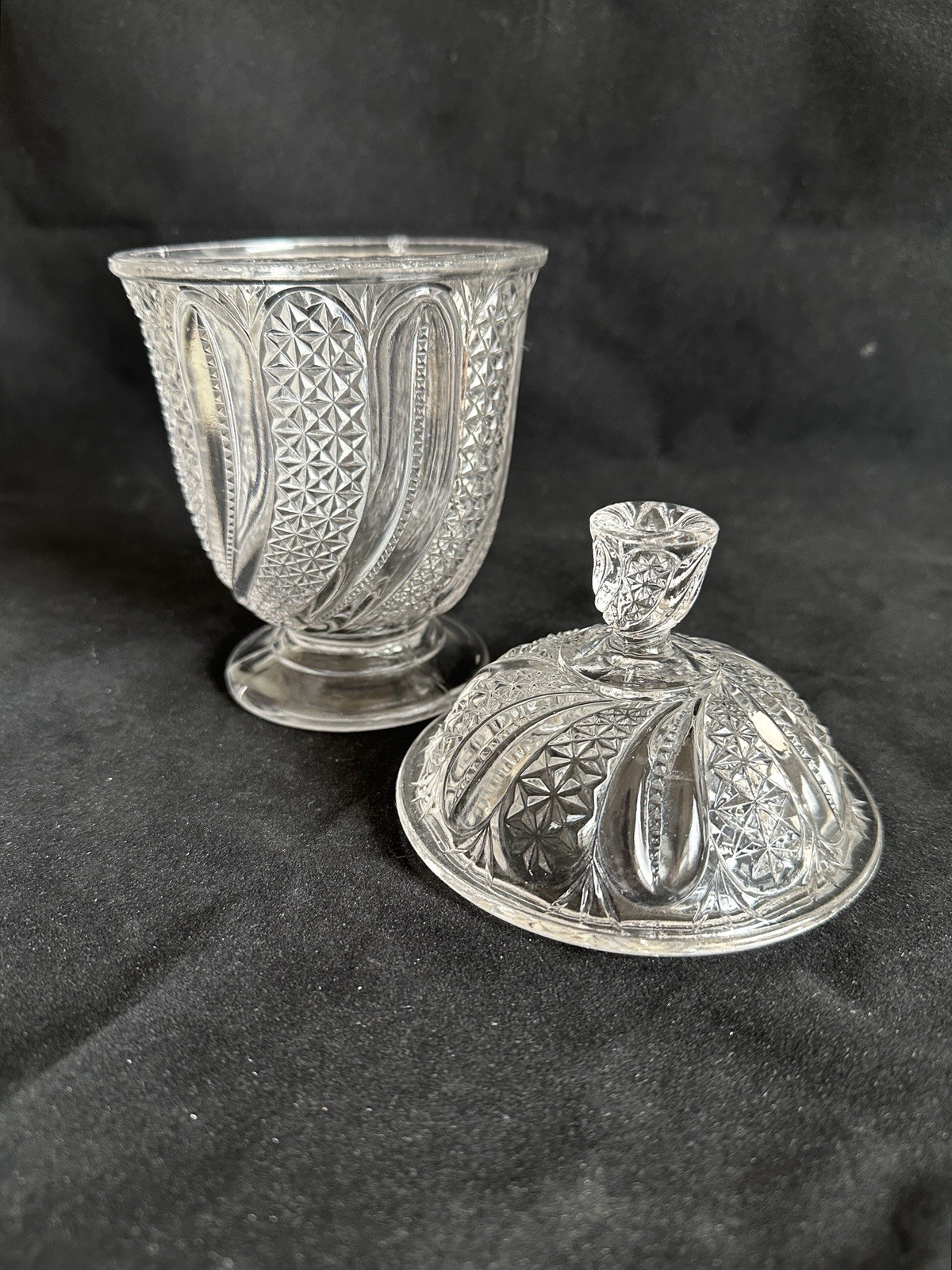 Antique McKee Glass Lidded Sugar Bowl EAPG Doric Swirled Feather Pattern c. 1896