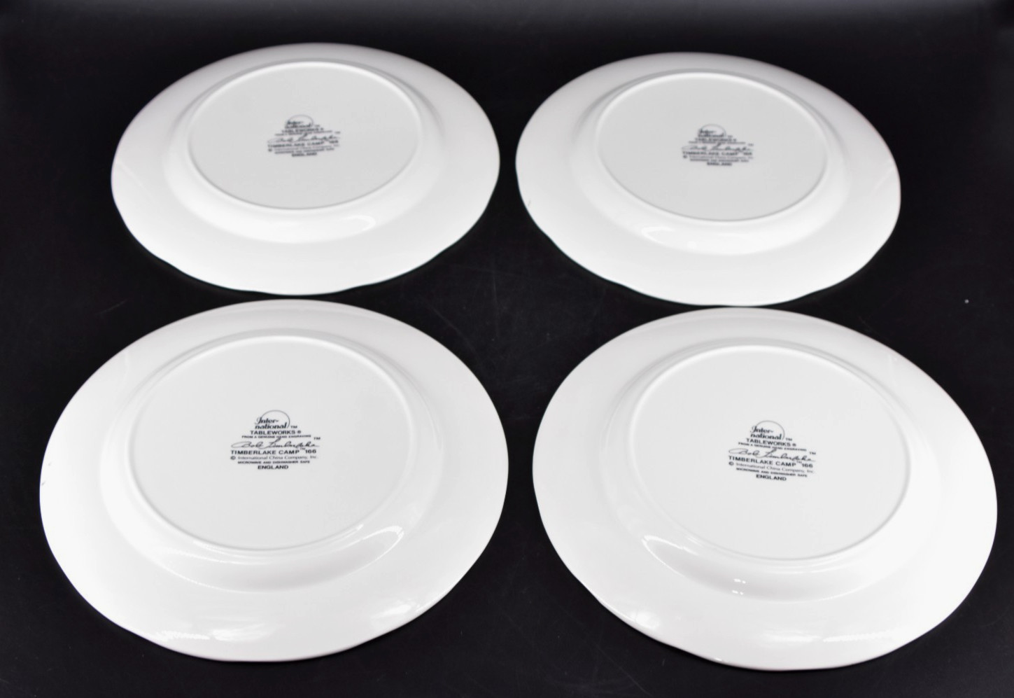 Bob TIMBERLAKE CAMP Green #166 (4) Dinner Plates 10 3/8” International England