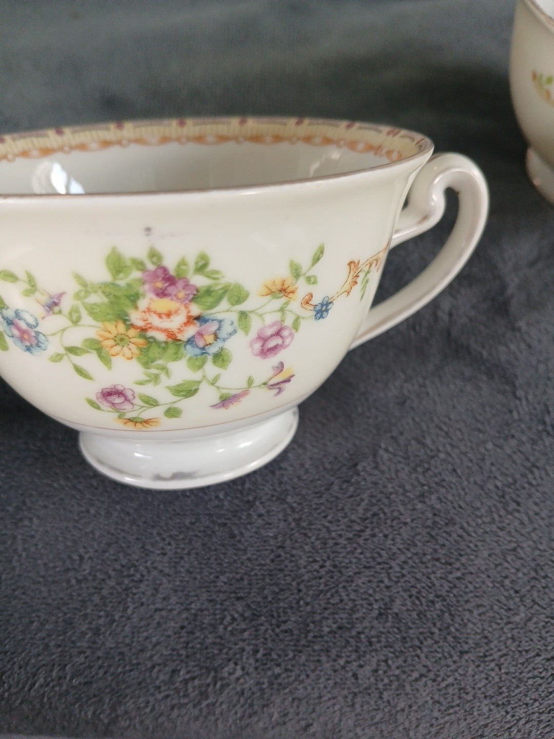 Set Of 4 Teacups & Saucers National China Japan Patricia Floral