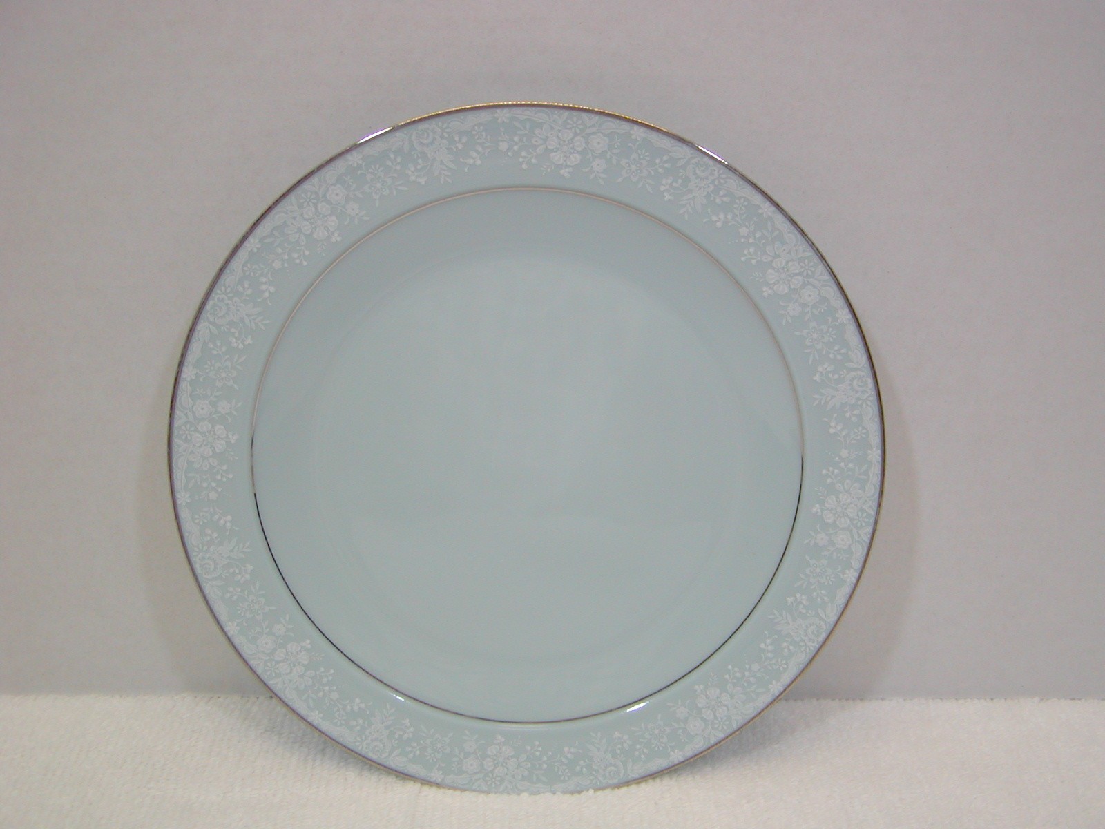 4 VINTAGE NORITAKE FIDELITY 8-1/4″ SALAD PLATES