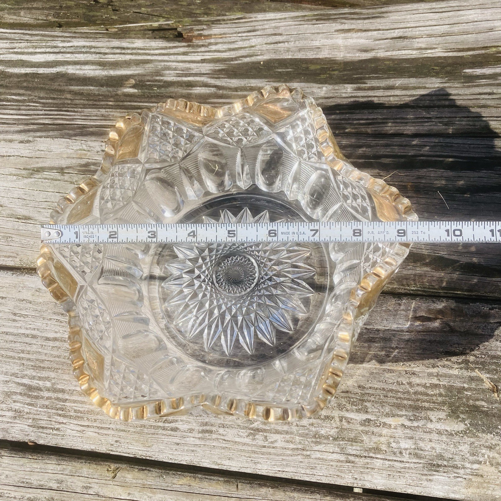 EAPG – Tarentum Glass Co. “Ladders & Diamonds” 9.5” Bowl Ruffled Gold Rim 1903