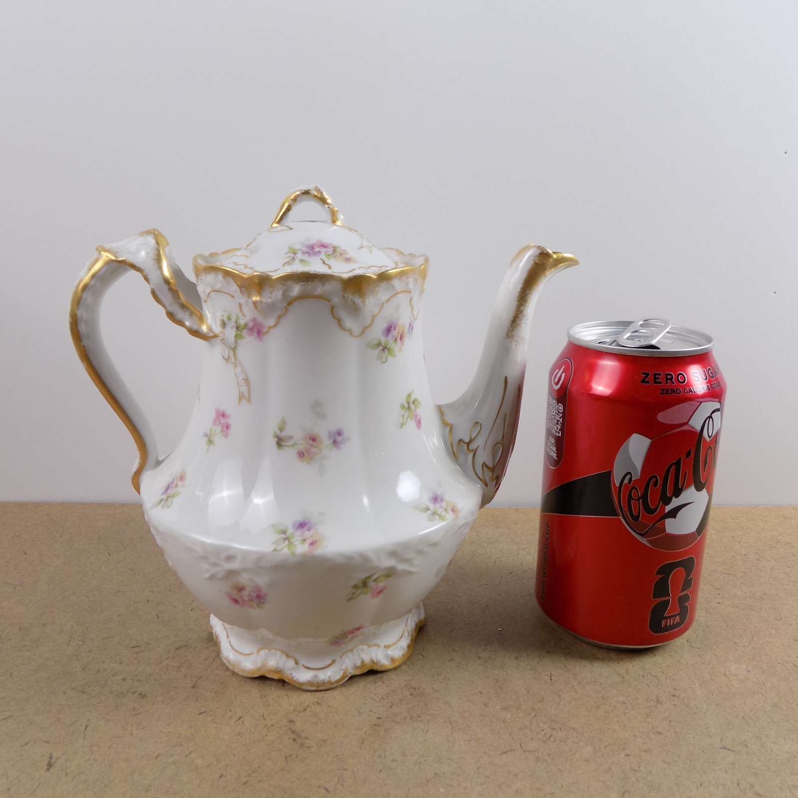 Theodore Haviland Limoges Teapot H4115 Blank 1009 France Porcelain Flowers Gold