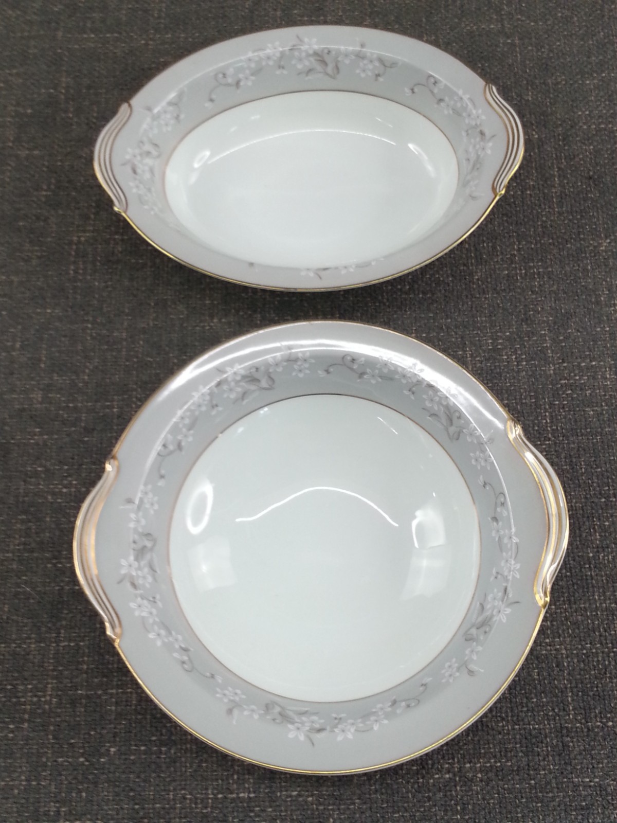 Noritake China 2 Piece Chelsea 5822 Japan Round Oval Serving Dishes