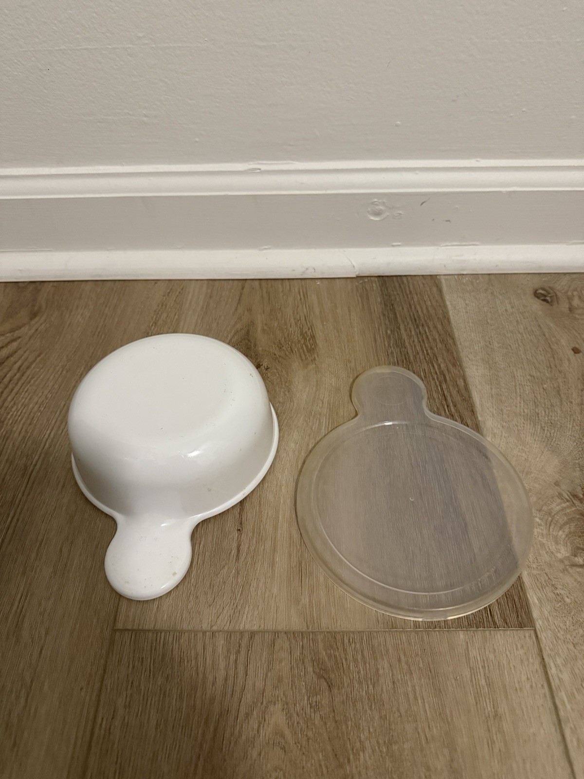Corning Ware P-150-B White GRAB IT GO Bowl with P-150 CPC Lid 15 Oz