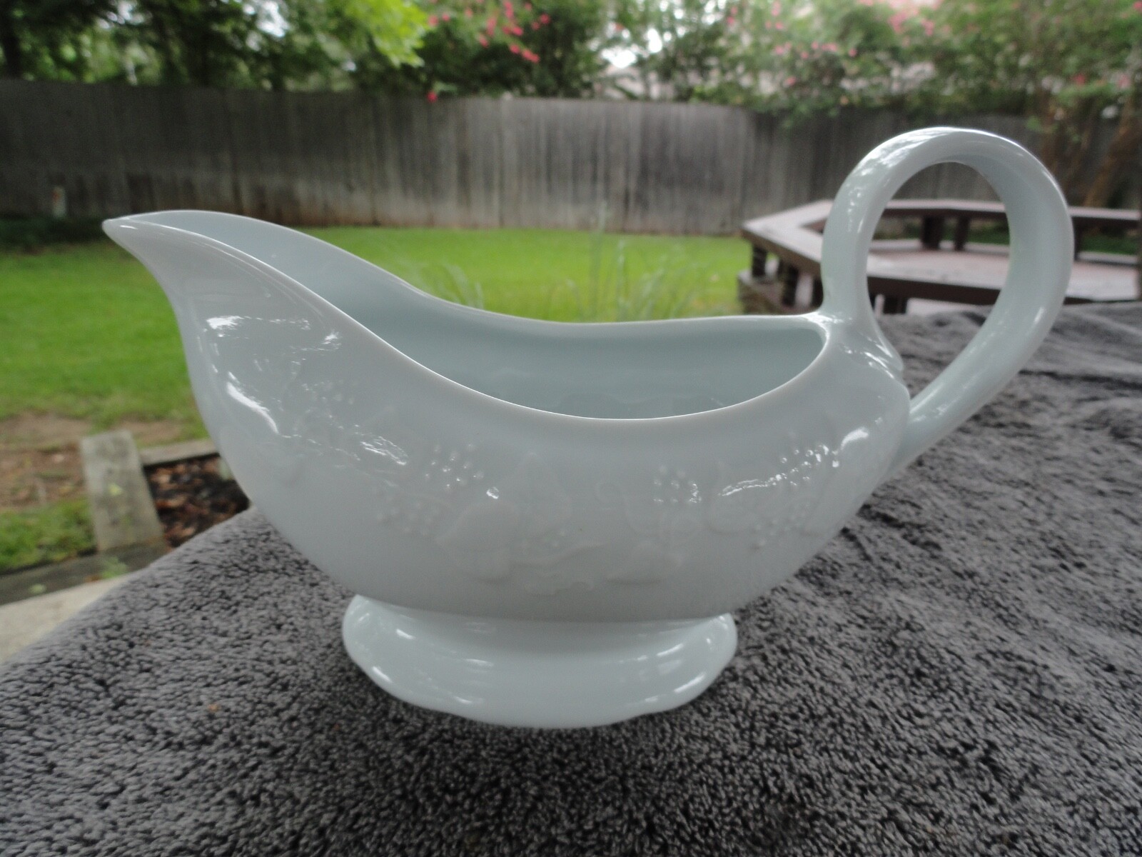 Dansk Ivy Embossed Fruit and Leaves Solid Pure All White Gravy Boat