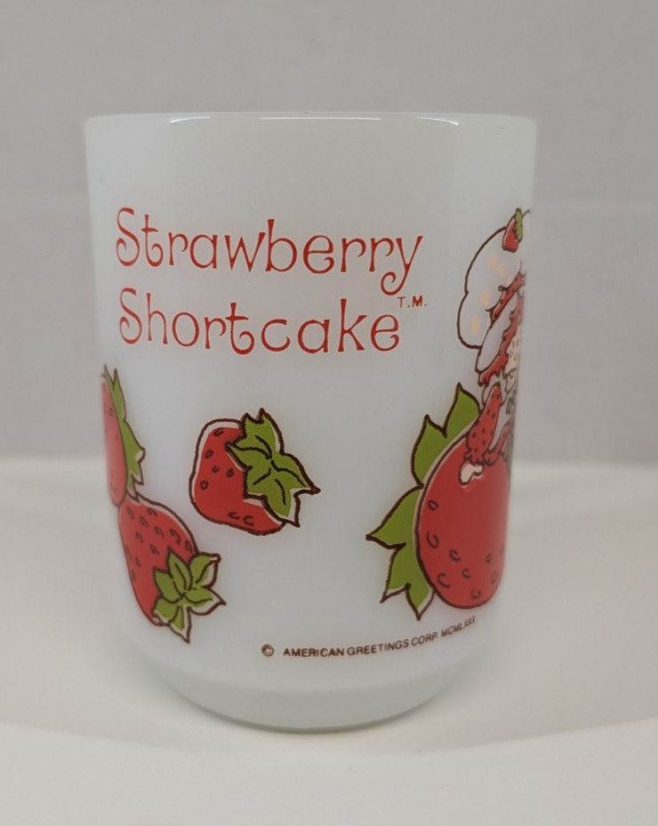 1980 Anchor Hocking Fire King White Milk Glass Strawberry Shortcake Coffee Cup