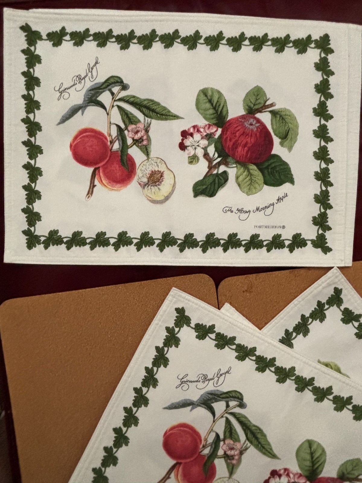 Portmeirion Pomona Set of 4 Cork & 8 Cloth Placemats