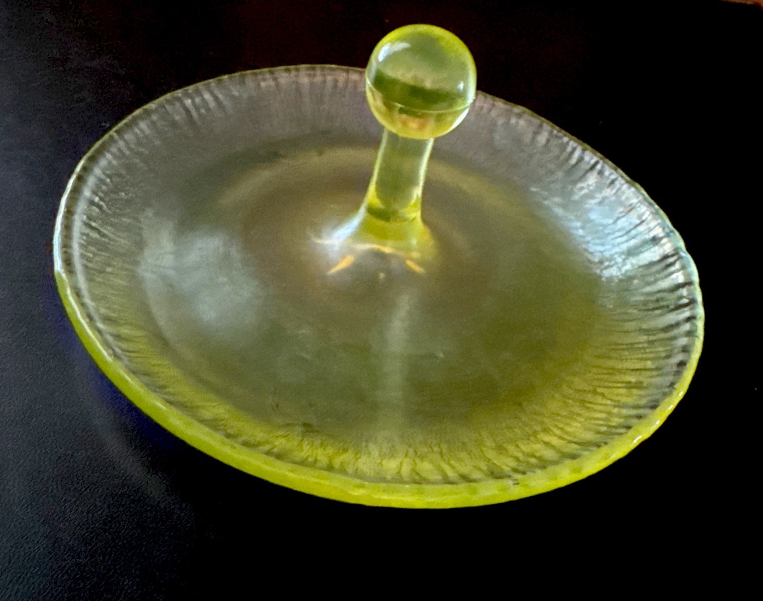Antique 1920’s Fenton Vaseline Topaz Stretch Lemon Ring Holder