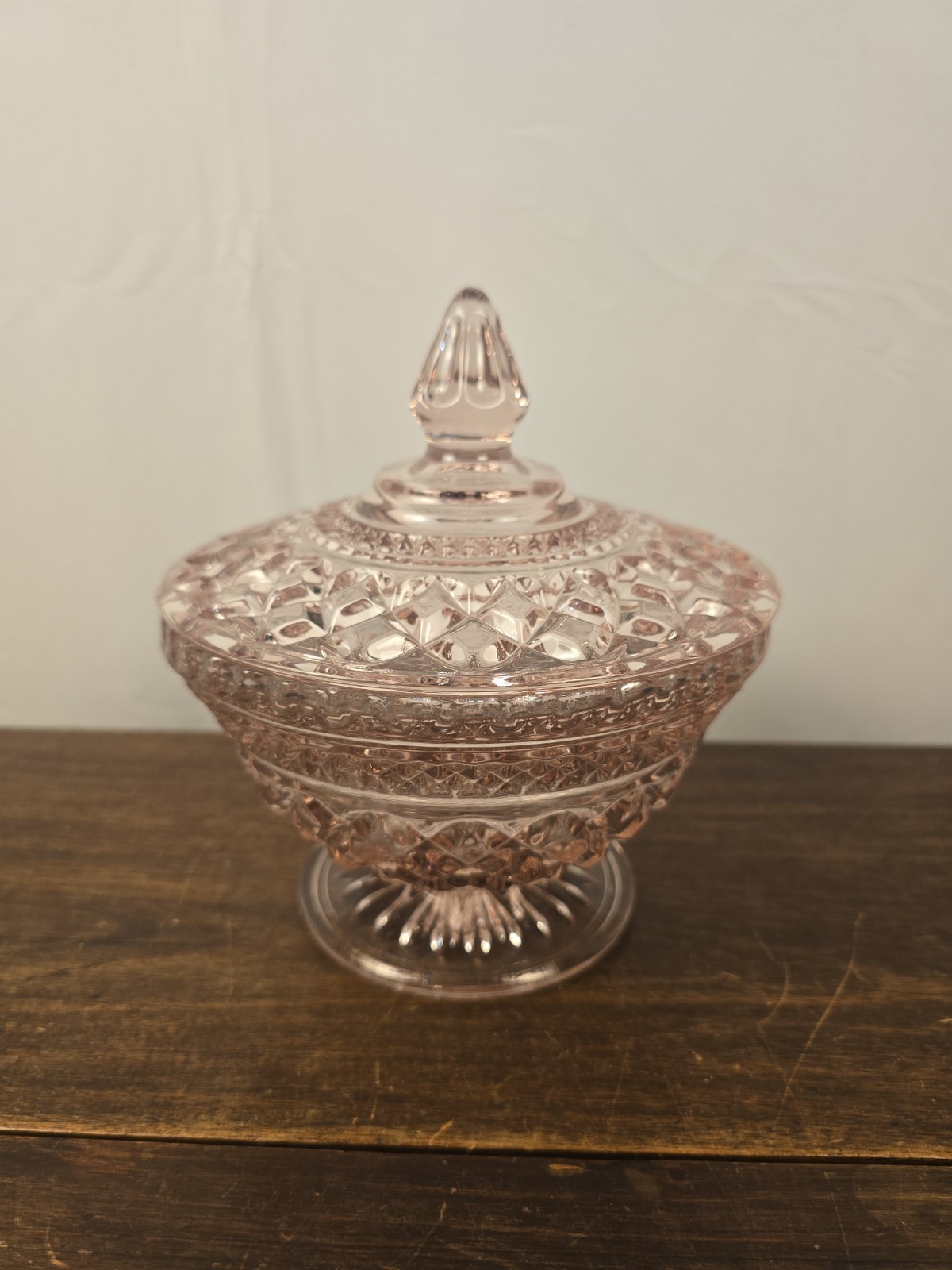 Vintage Anchor Hocking Wexford Diamond Cut Pattern Pink Glass Candy Dish W/Lid