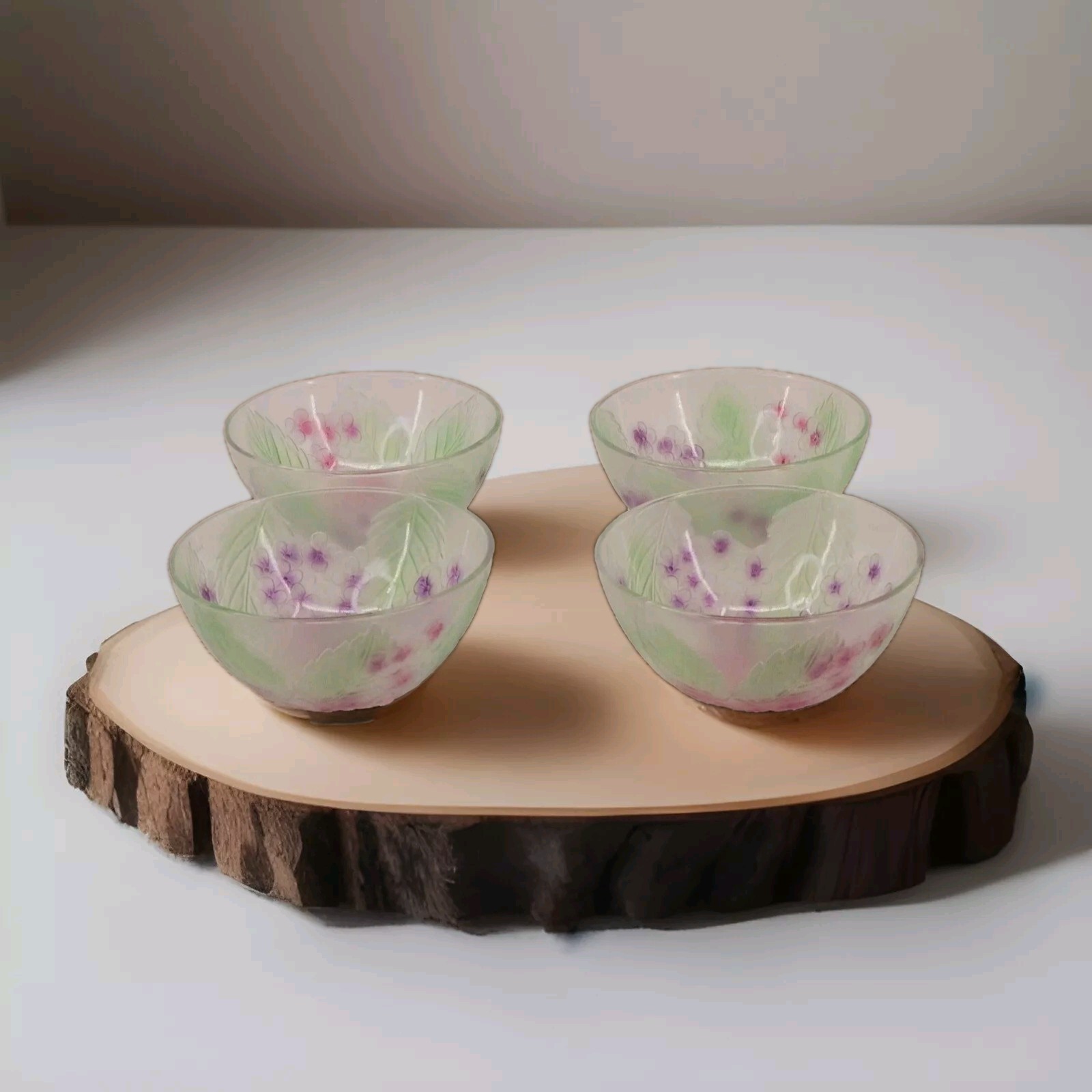 VTG KIG Indonesia HYDRANGEA Frosted Glass Bowls Set of 4 Pink Purple Flowers
