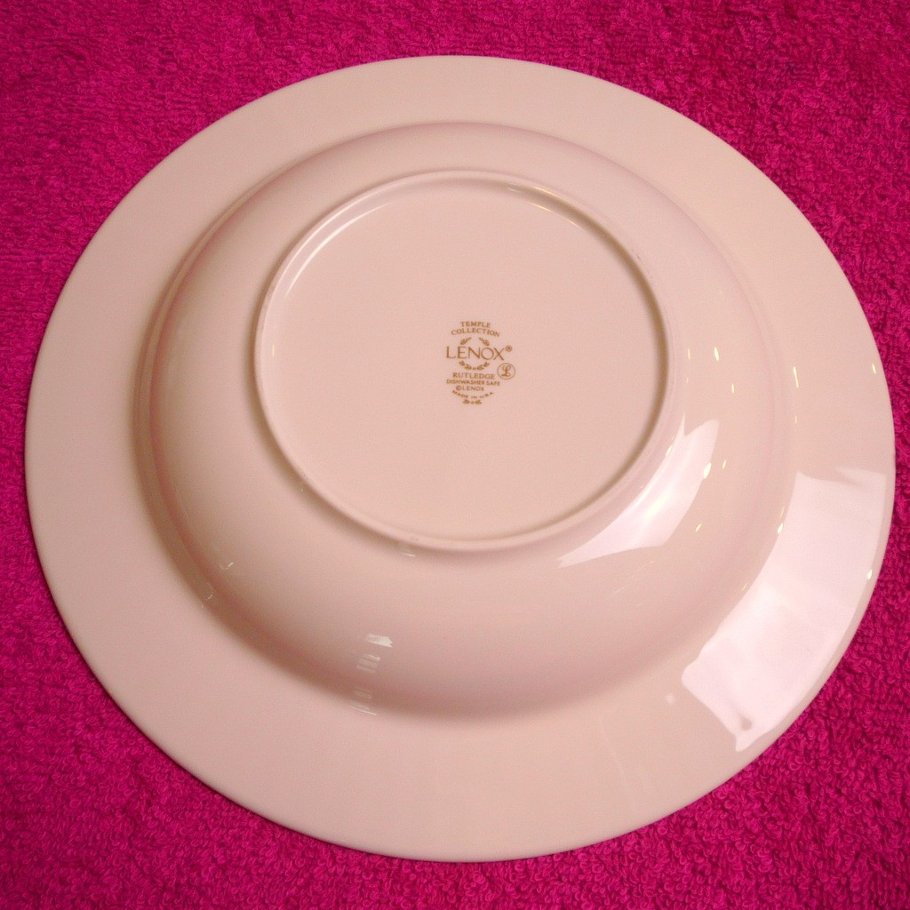 Lenox Fctry 2nd (Rutledge) 9 1/8″ RIMMED SOUP PASTA BOWL(s) Exc (2 left)