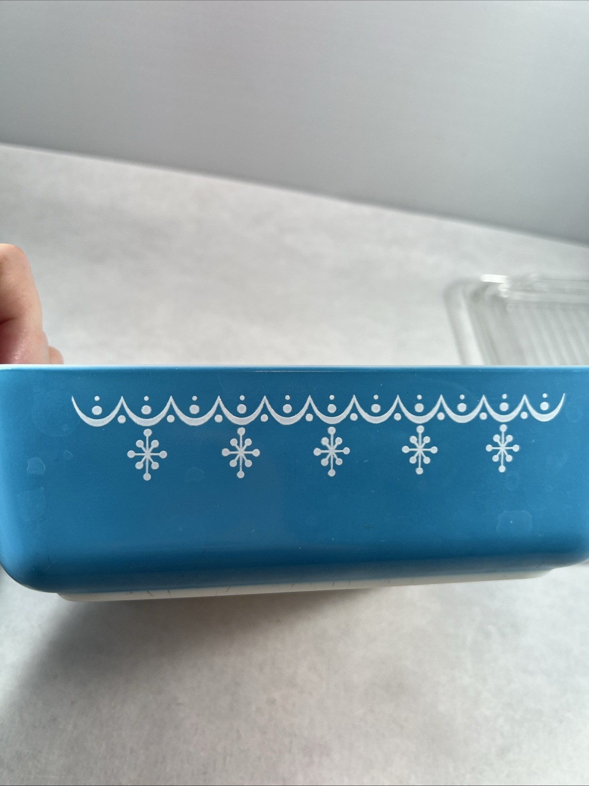 PYREX Snowflake Blue Garland 503 Dish 1 1/2 Qt Ribbed Glass Lid + 1 1/2 pt dish