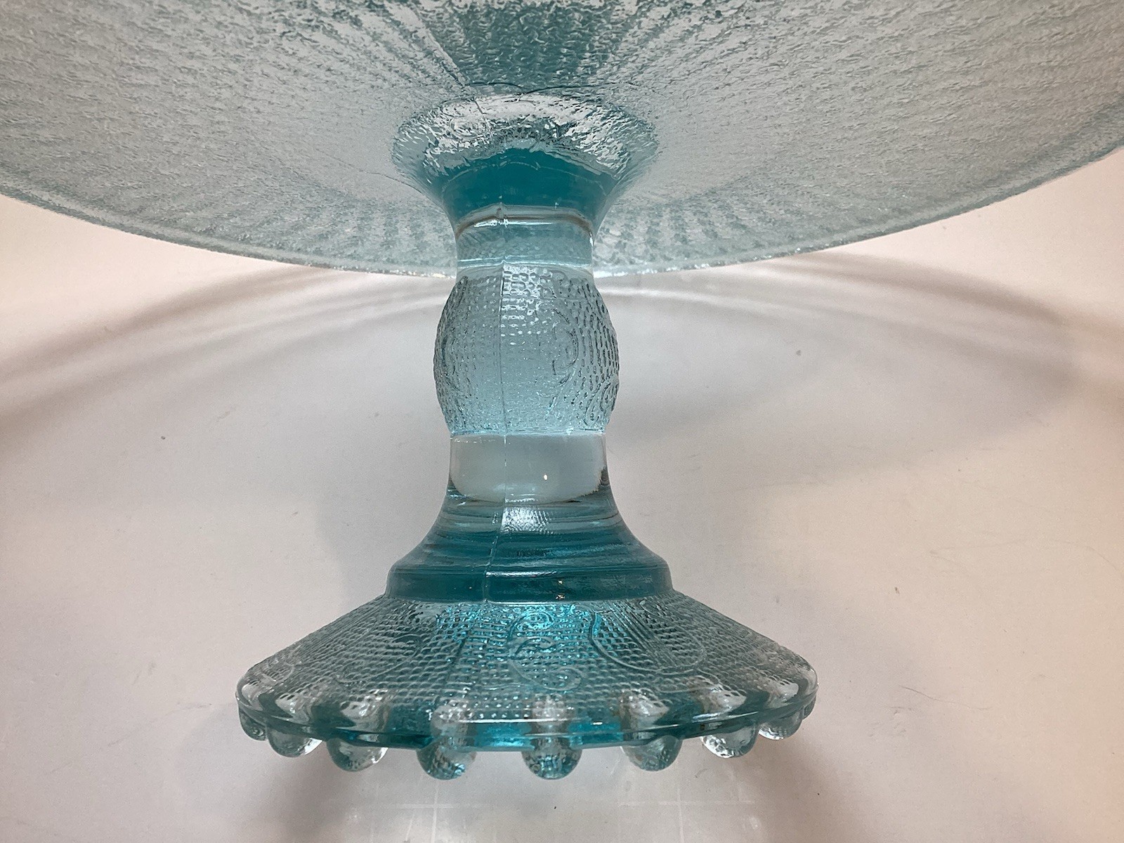 Jeannette Ice Blue Glass Harp Beaded Edge Pedestal Cake Stand 10” **READ**
