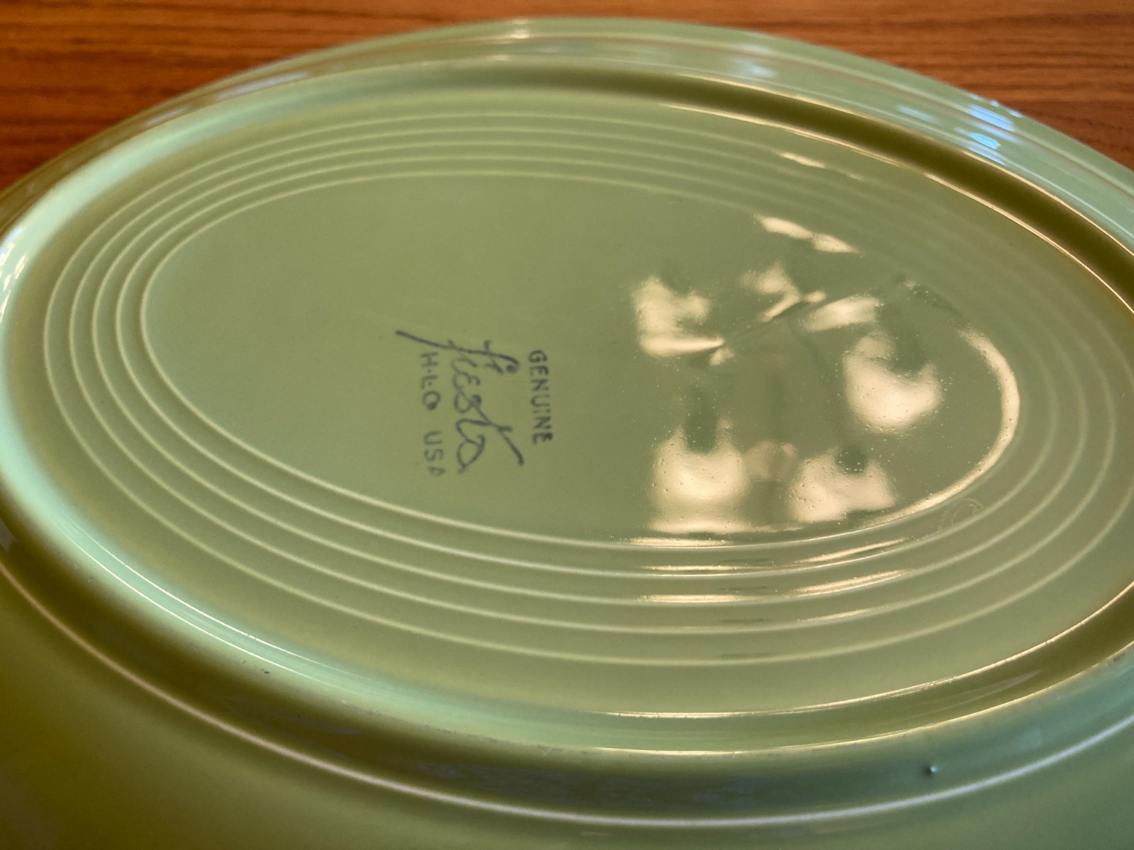 Vintage Fiestaware – 1950s 12″ Oval Serving Platter in chartreuse (1951-1959)