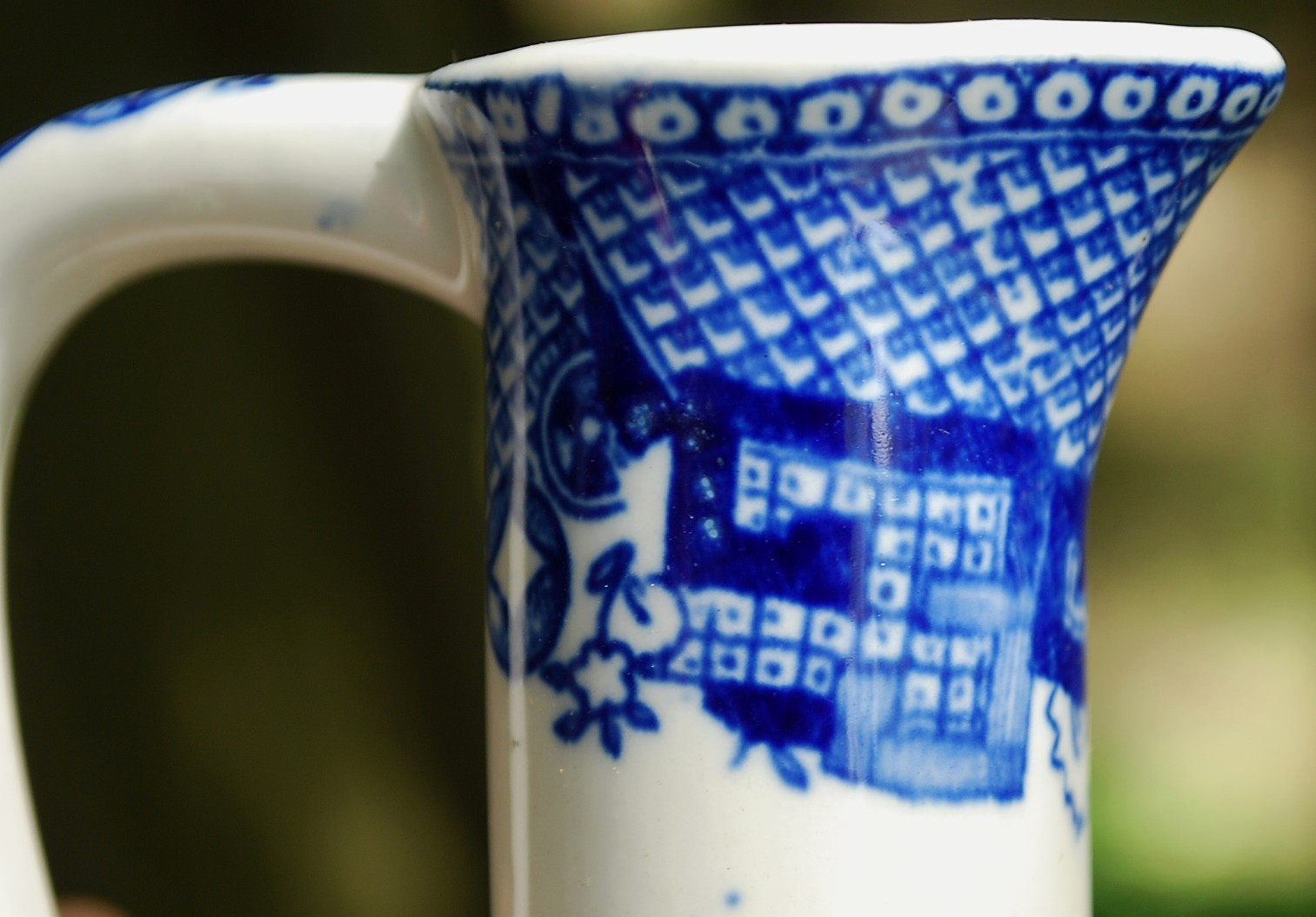 Vtg Set 2 BLUE WILLOW Oil & Vinegar Cruets OLD STYLE Japan w Label 5″ ASIAN Exc
