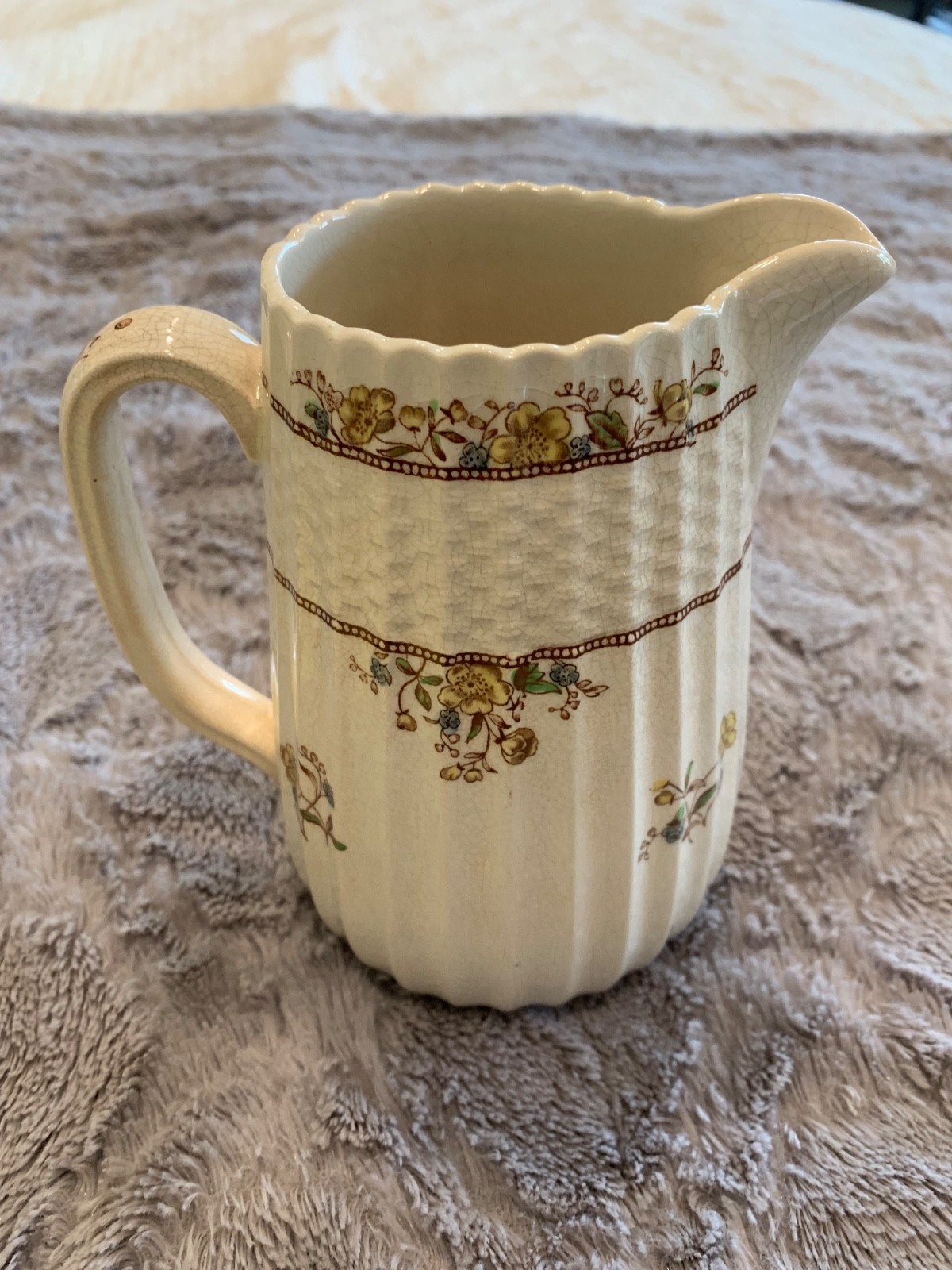 Spode buttercup water pitcher or coffee? 6 1/4 inches tall