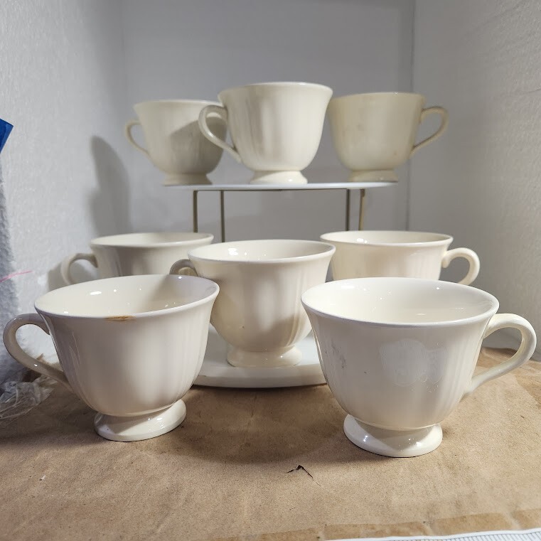 8 Wedgwood Queens Shape IVORY WHITE Footed CHINA TEA Cups 8 OZ as is guc crazing