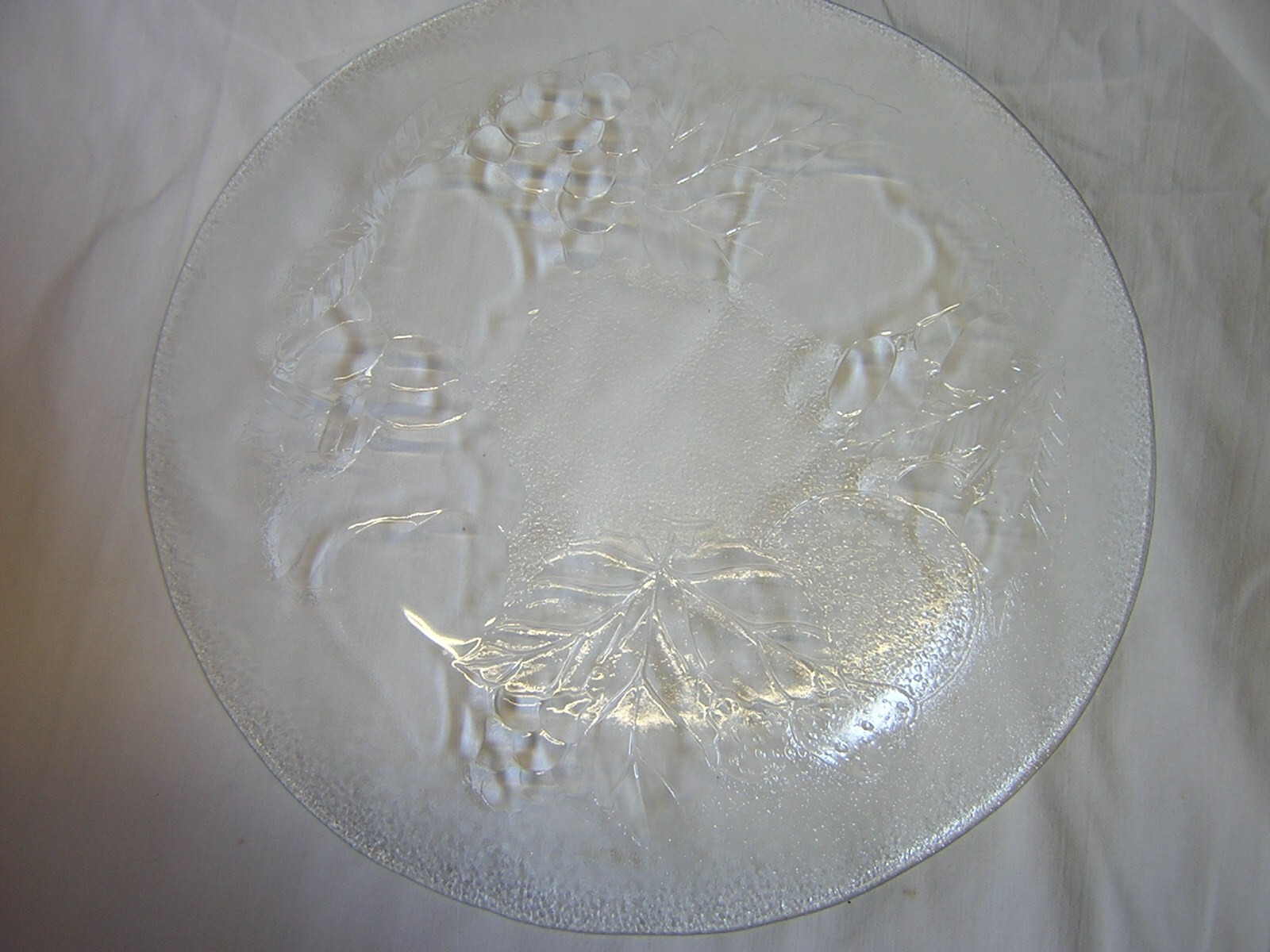 set of 2 pressed glass plates with fruit and leaves, 10 1/2″