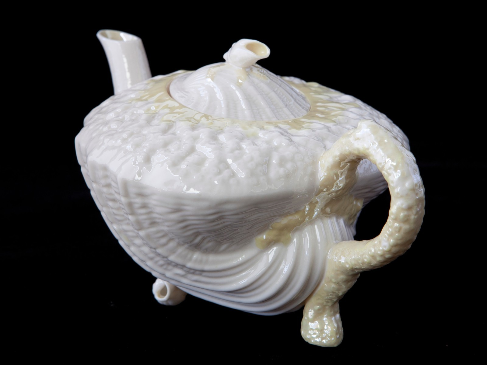 Vintage Belleek Irish Seashell Neptune Porcelain White Teapot – Green Mark