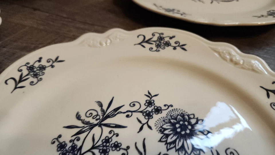 Set Of 4 Homer Laughlin Imperial Blue Dresden Dinner Plates 10.25″ Vintage