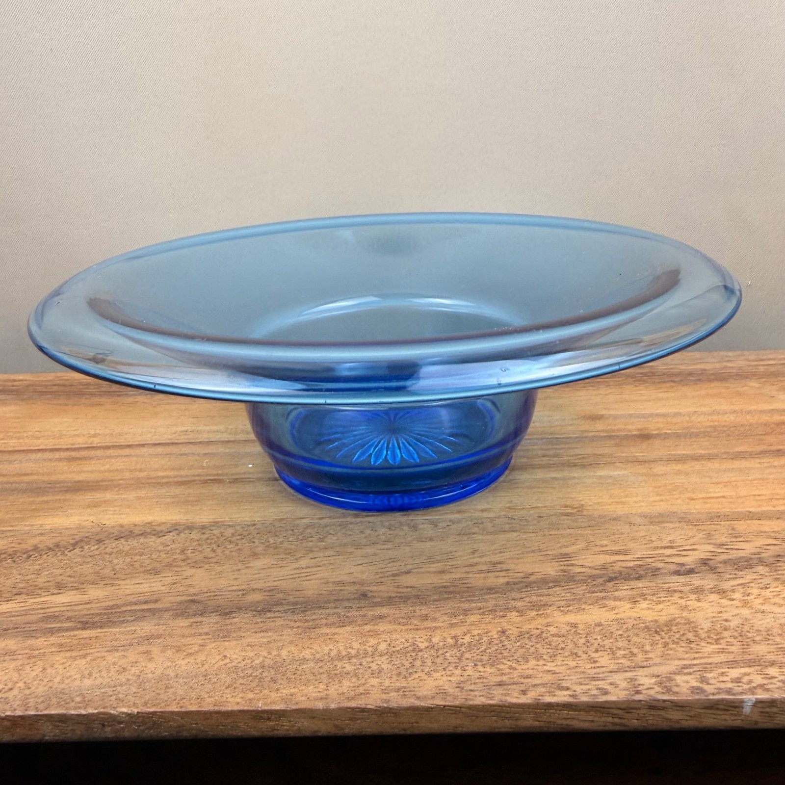 Vintage Blue Depression Glass Console Bowl Starburst Base UV Glow Manganese 9in
