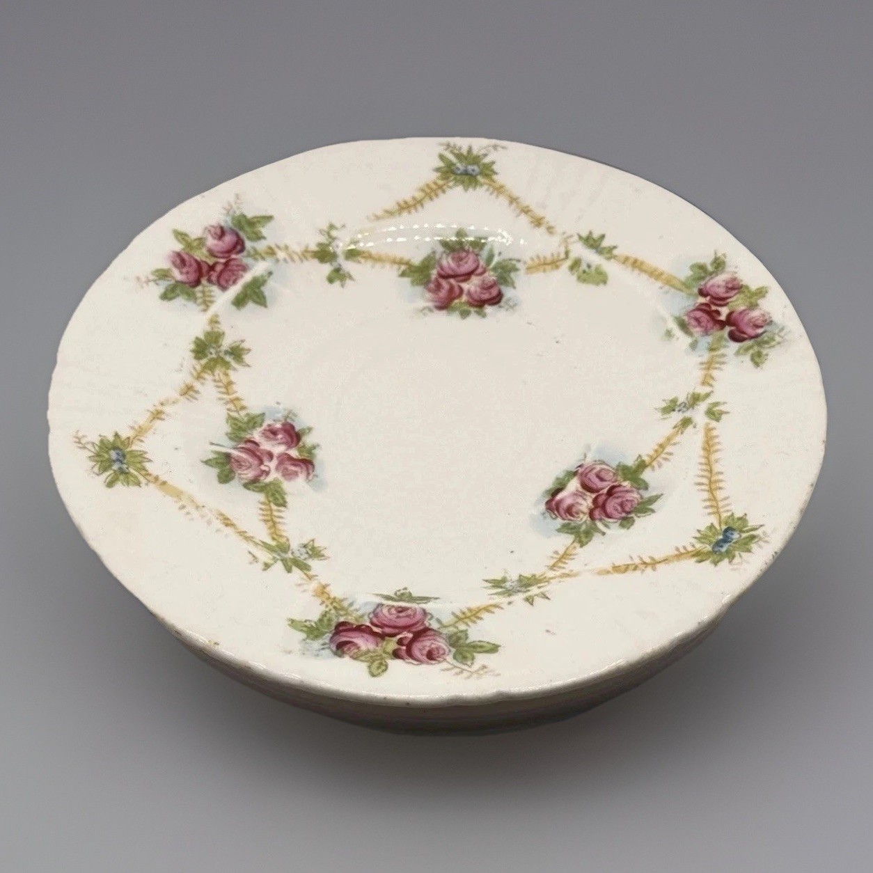 Vintage Royal Stafford Pattern 1616 “Roses & Garland” Pattern Salad Plate 7″