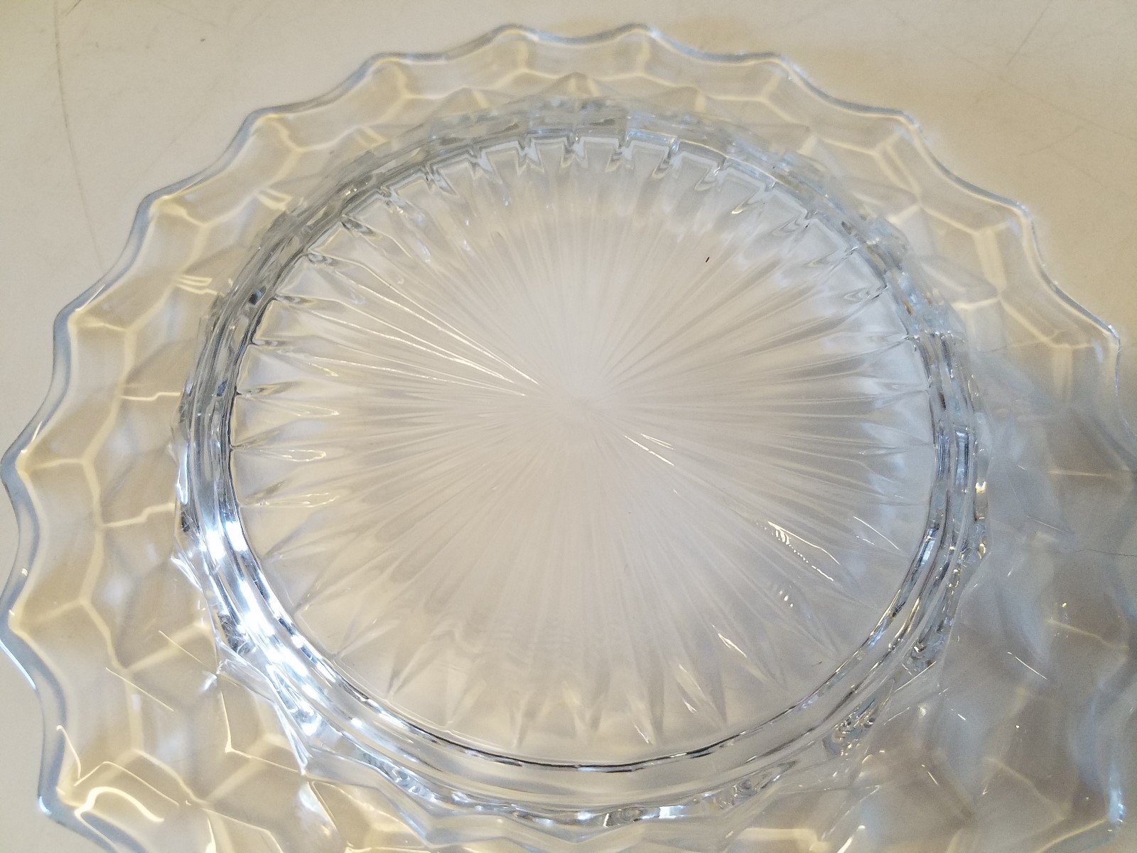 Vintage American Fostoria Set of 12 Pressed 8 1/4″ Glass Plates