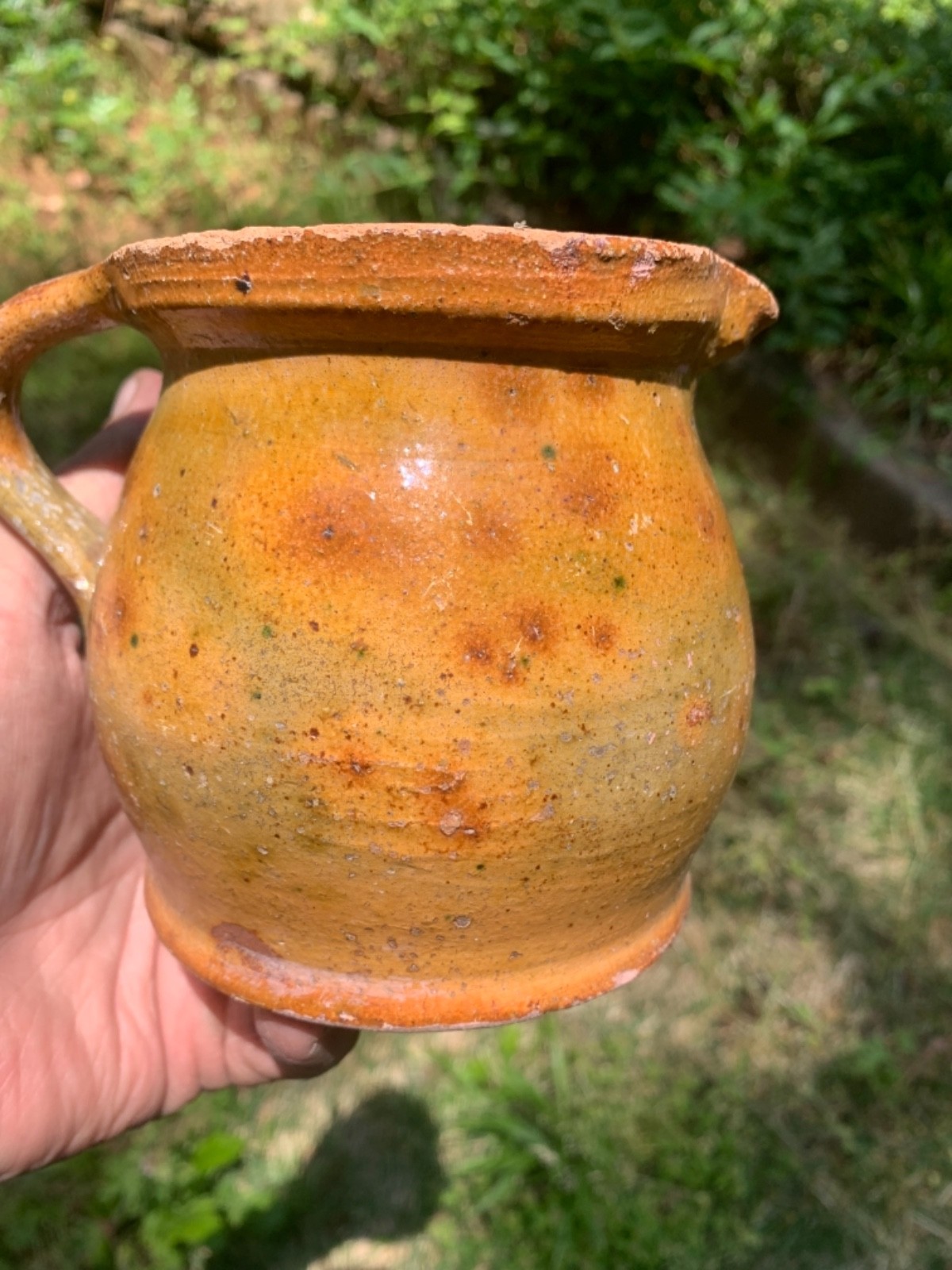 redware quart Pitcher Super Glaze no lid – flakes