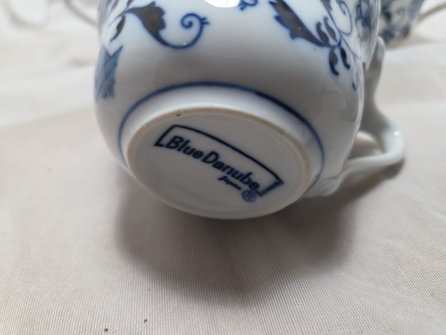 Set of 4 Vintage Blue Danube Blue Onion Teacups, 3 inches tall